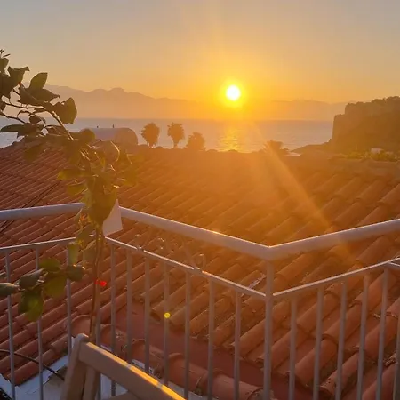 Charites: Terrace With Seaview - 100m To The Apartment Koroni (Messinia)
