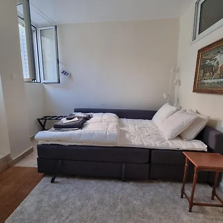 Apartment Charites: Terrace With Seaview - 100m To The *